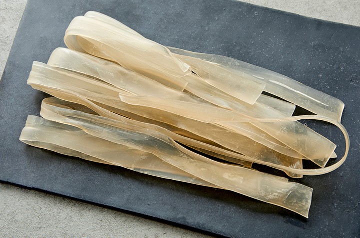 중국넙적당면 300g (폭 2cm) - 마켓컬리