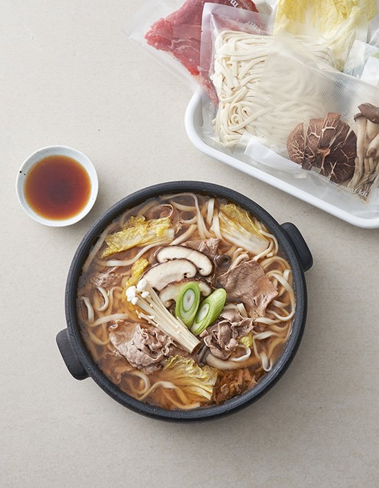 [하루한킷] 소고기 칼국수 전골
