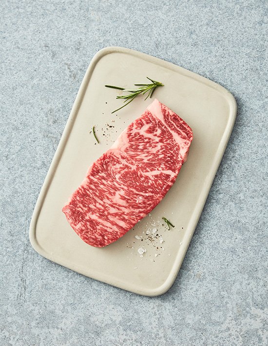 [횡성축협한우] 1++ 한우 채끝 스테이크 200g (냉장)