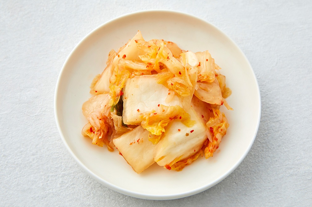 [종가] 어린이 한입 배추김치 300g - 마켓컬리